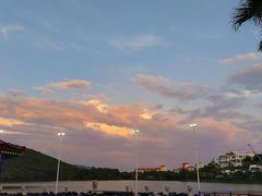 -亚龙湾亚泰商业街