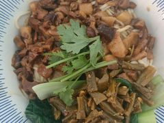 -遇见小面(白云机场T2安检外店)