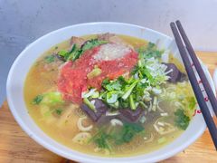 -文山荷鲜居(翠湖店)