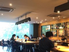 大堂-星巴克(中远两湾城店)