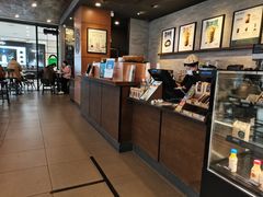 -星巴克(杭州西湖银泰1F店)