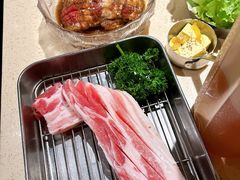 -Ant 蚂蚁洞烤肉·大营地(上海静安大悦城店)