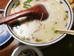 -雀舞云南菜(天津天河城购物中心店)