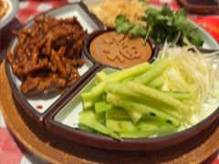 -老郑家东北春饼(龙悦居店)