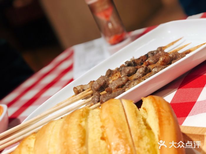 西贝莜面村(无锡苏宁广场店)烤羊肉串图片