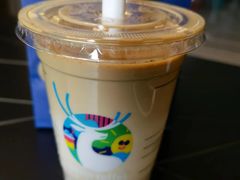 工夫生椰乳茶-瑞幸咖啡(蔚蓝国际店)