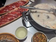 -左庭右院鲜牛肉火锅(环球港店)