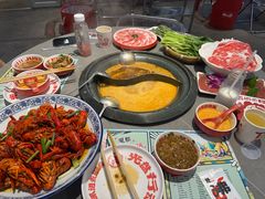 -生活如沸·顺德水牛奶火锅(大学路店)