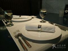 -戈雅法餐厅(世界城广场店)