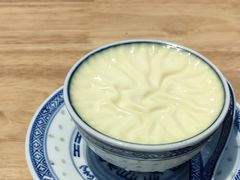 招牌双皮奶任意配-广信牛奶甜品世家(台东店)