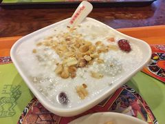 -海口骑楼小吃街