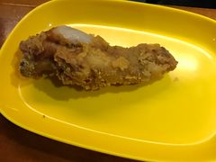 -BHC炸鸡(明洞总店)