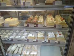 面包甜点陈列柜-凯司令(蒙自路店)