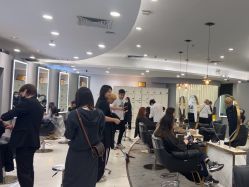 -八佰伴8008星级形象店