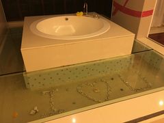 -三亚亚龙湾雅高美爵酒店