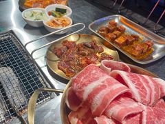 -又见炊烟炭火烤肉(五一新村店)