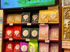 -华联发展销售中心(十月初五街店)