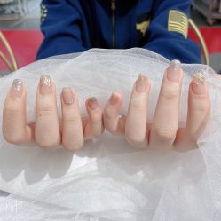 -今玥美甲美睫