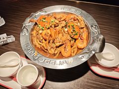 -胖哥俩肉蟹煲(重庆观音桥大融城店)