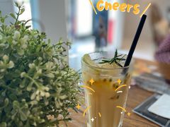 -灵意咖啡·西班牙美食(汕头金平万达广场店)