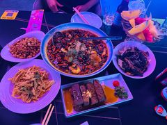 -粉墨特色菜·烧烤音乐酒馆
