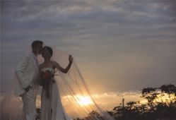 -巴黎恋人婚纱摄影(东莞总店)