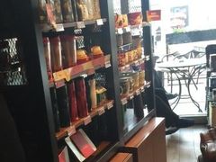 零售区-星巴克(来福士办公楼店)
