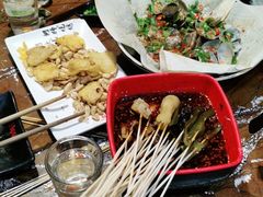 -何师烧烤Pro ·江湖川菜·小龙虾·精酿(太古里旗舰店)