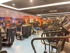 -锐菲特游泳体育健身中心(滨江店)