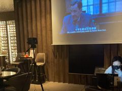 -wineapp葡萄酒餐吧(外滩金融中心店)