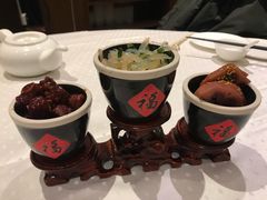 -上海小南国(仲盛世界商城店)