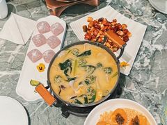 -披云云小馆·味道江湖(姚家园万象汇店)