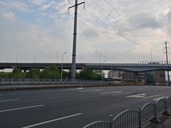 -富君租车(外滩店)
