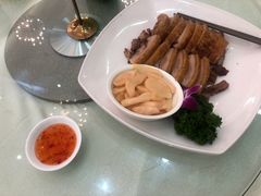 -龙悦湾酒家·八阵鱼生·渔人码头店