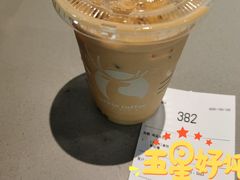 -瑞幸咖啡(怡富广场店)