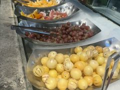 -金滏山·烤肉海鲜火锅自助(襄阳万达店)