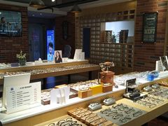 -A380视光·蔡司眼镜店(锦艺城店)