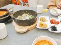 -豚妈妈汤饭·部队锅(南京东路店)