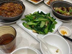 -香港新发烧腊茶餐厅(水围店)