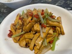 口味酱油香干-龚师傅土菜馆.地道农家菜(魅力湘西店)