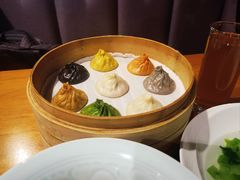 -乐忻皇朝(上海中心大厦店)