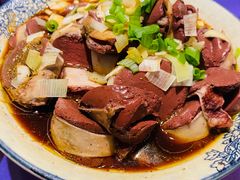 -吴记酱骨炖菜馆(西大直街店)