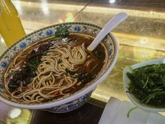 -金杨拉面王小吃面馆·牛三宝面·红烧牛肉粉