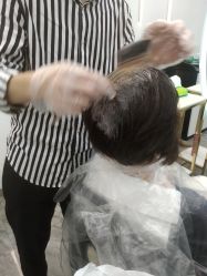 -MODEL'S HAIR