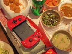 -三人行骨头王火锅(长寿店)