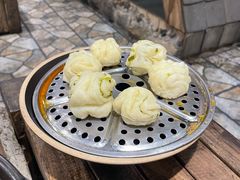 小花卷-破瓦寒窑·地摊烤羊排