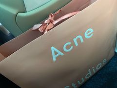 -Acne Studios(芮欧百货店)