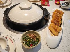 -三人行骨头王火锅(长寿店)