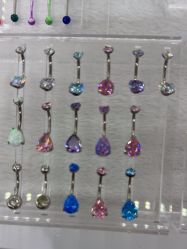 -AI艾耳·专业手工耳洞·穿孔美学馆