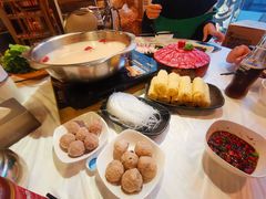 -鲜入围煮花胶鸡海鲜火锅